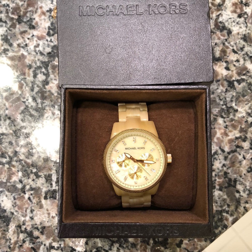 Michael Kors watch - great condition with box!